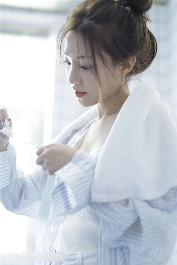 泷泽萝拉2